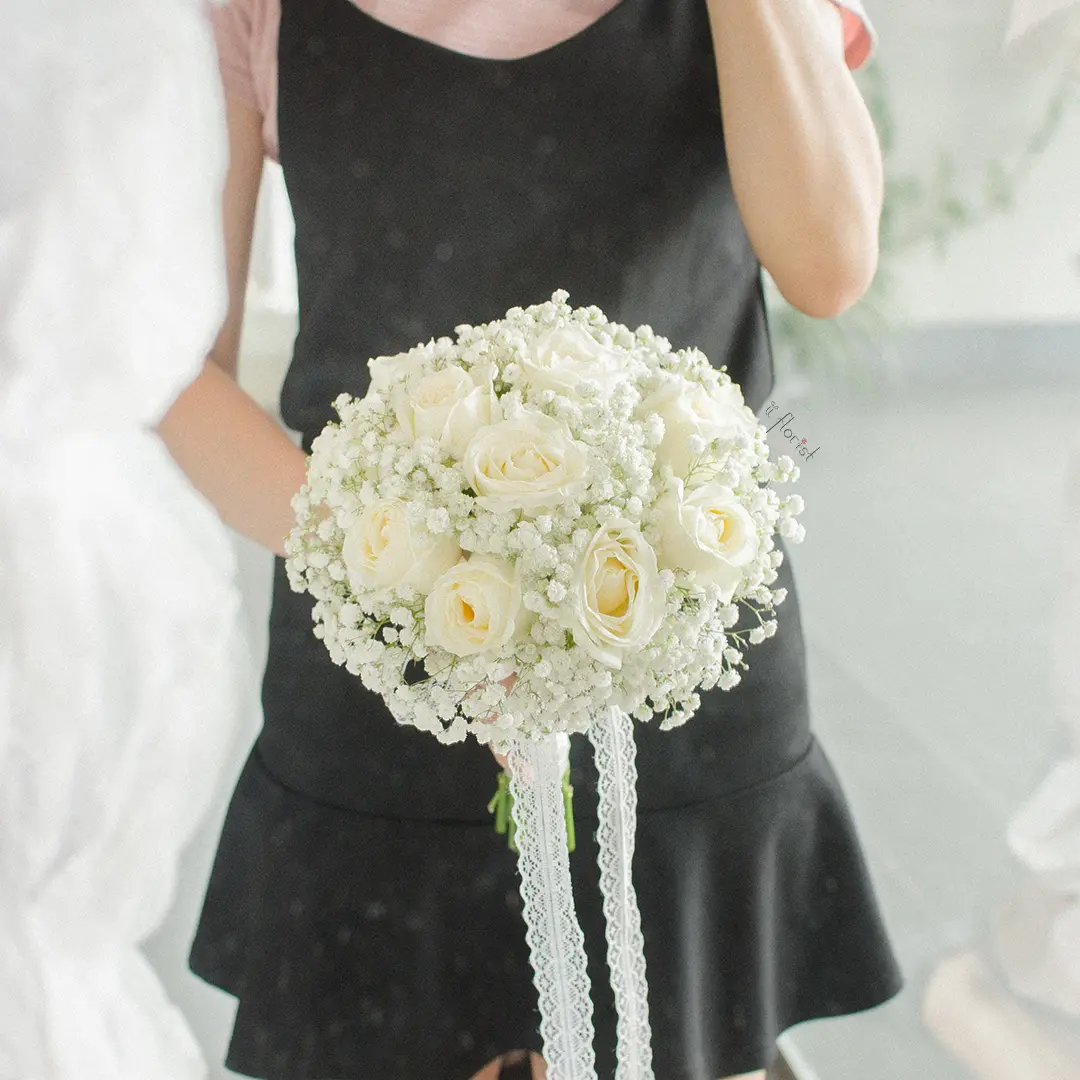 Graceful Whites