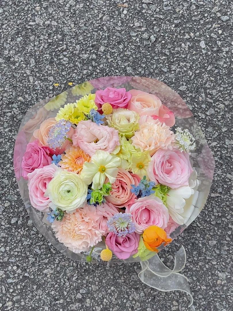 Medium Omakase Bouquet