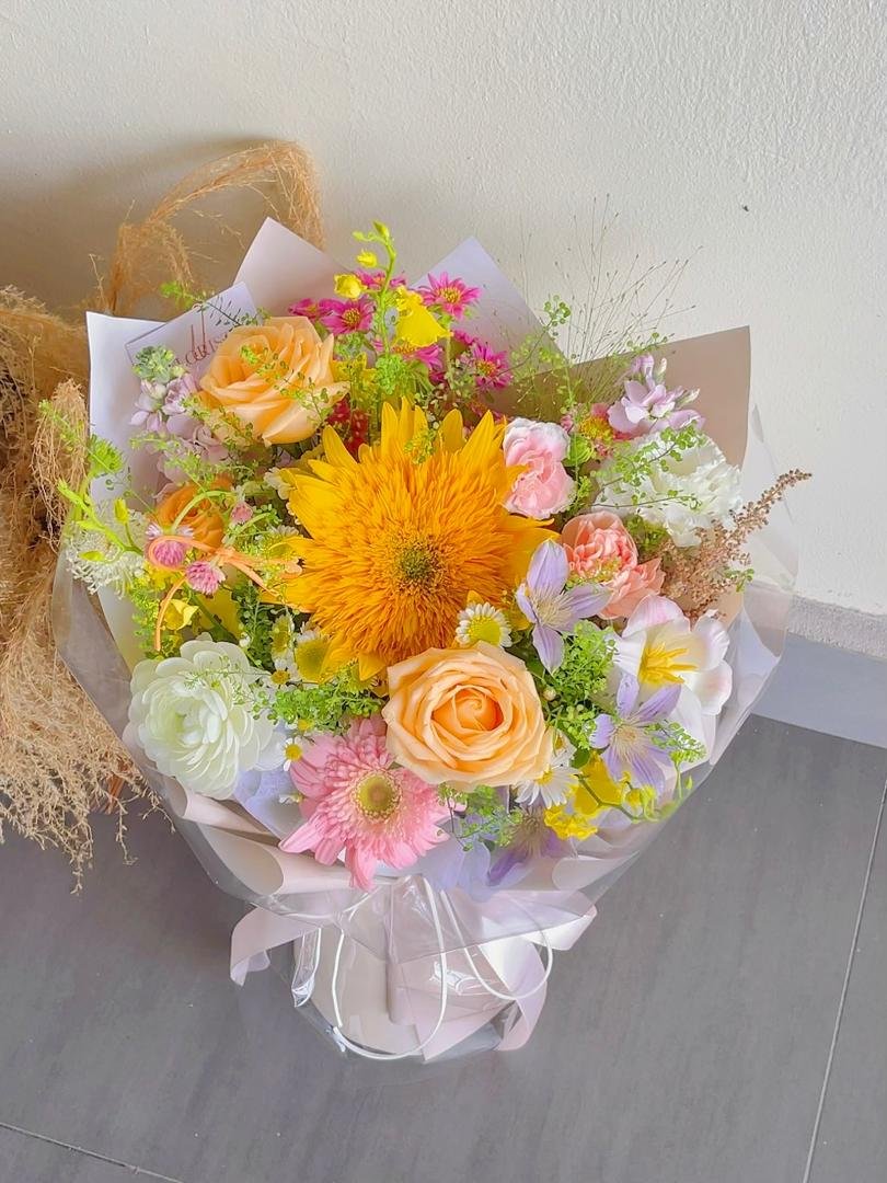 Medium Omakase Bouquet